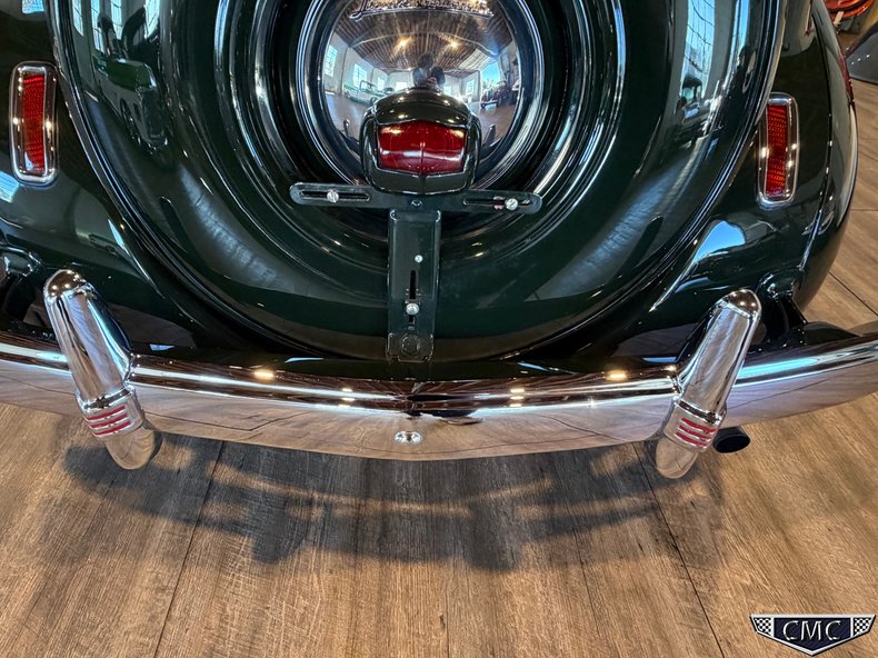 1941 Lincoln Continental 35