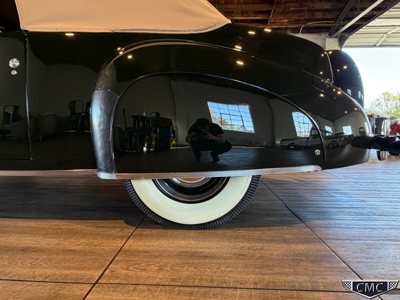 1941 Lincoln Continental 29