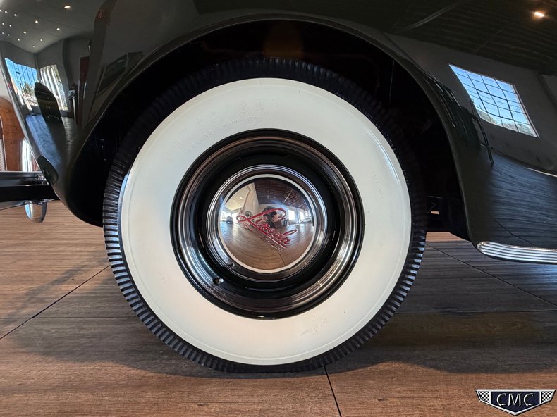 1941 Lincoln Continental 25