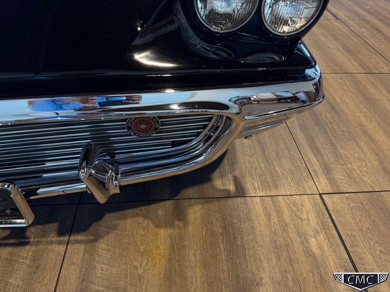 1959 Ford Thunderbird 64