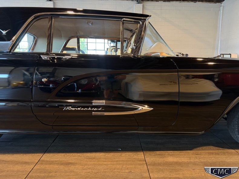 1959 Ford Thunderbird 51