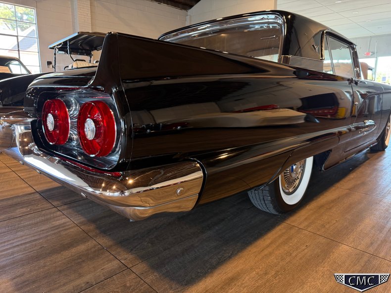 1959 Ford Thunderbird 46