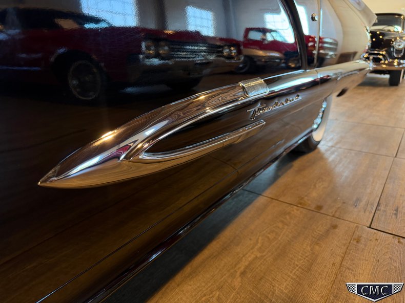 1959 Ford Thunderbird 32