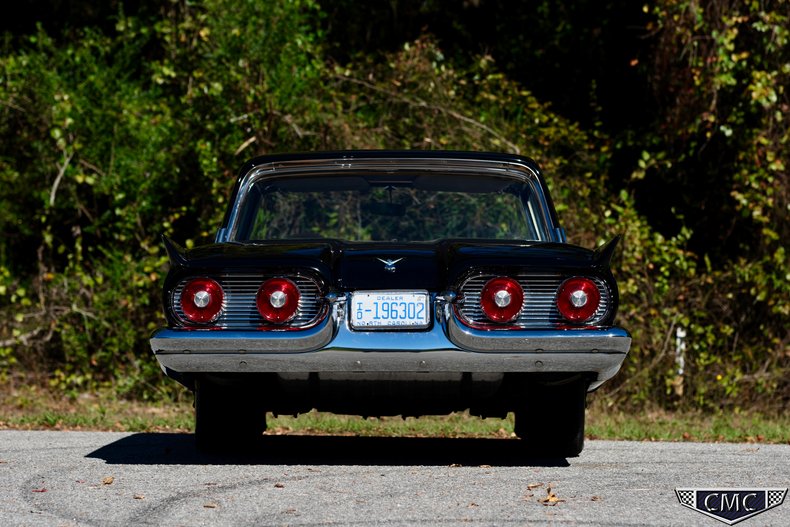 1959 Ford Thunderbird 4