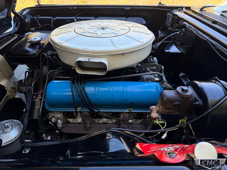 1959 Ford Thunderbird 80