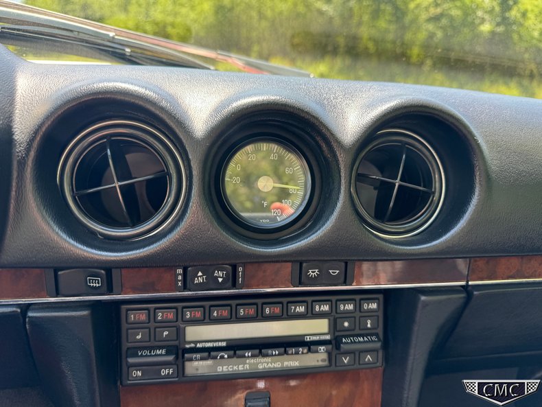 1987 Mercedes-Benz 560 SL 25