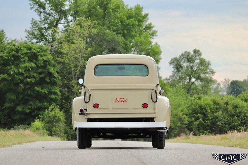 1952 Ford F1 