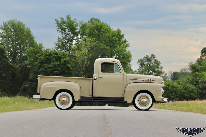 1952 Ford F1 