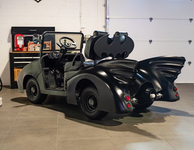 1989 Batmobile mini | Carla's Classic Cars