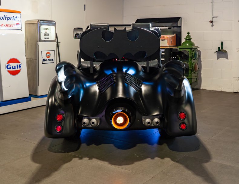 1989 Batmobile mini | Carla's Classic Cars