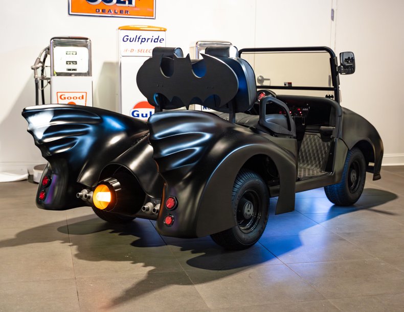 1989 Batmobile mini | Carla's Classic Cars