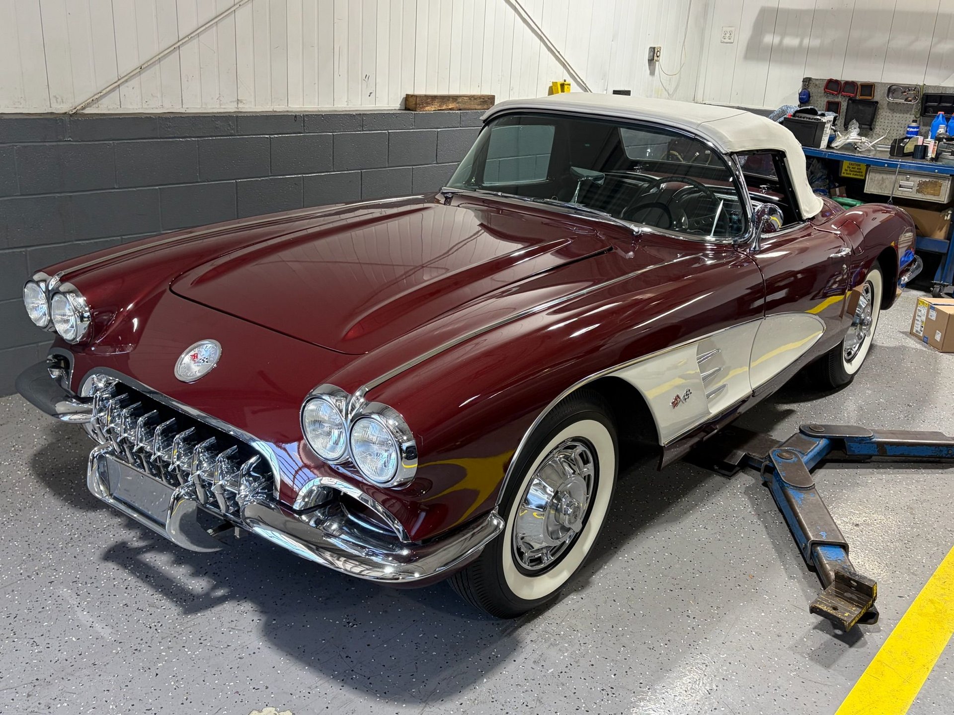 1960 chevrolet corvette