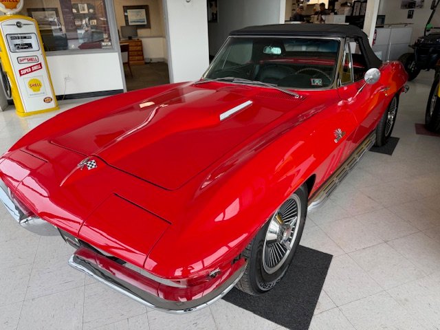 1965 chevrolet corvette convertible