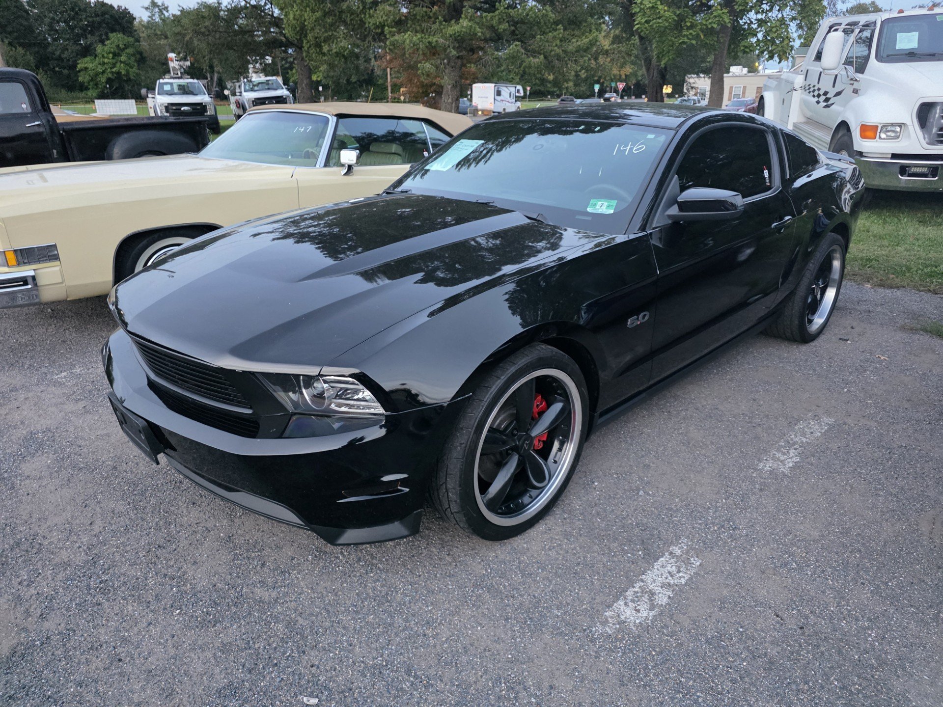 2011 ford mustang