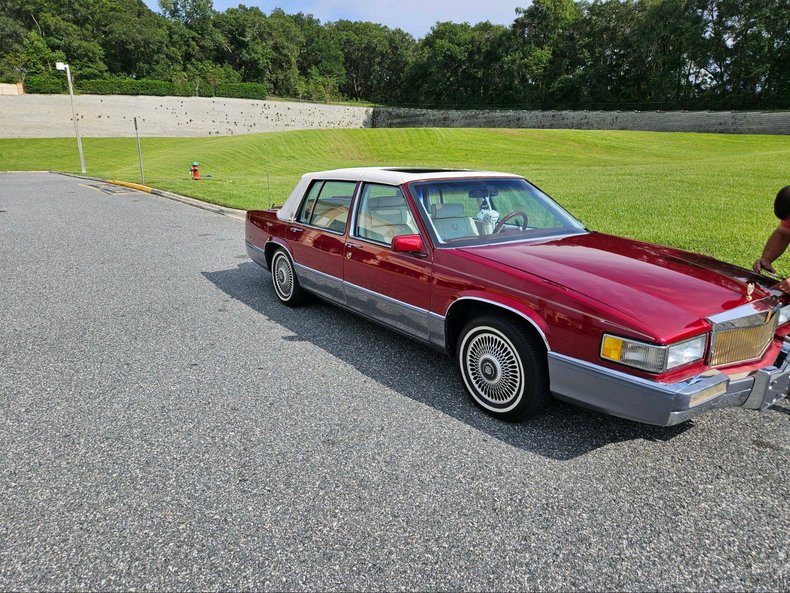 1990 Cadillac Sedan DeVille | Carlisle Auctions
