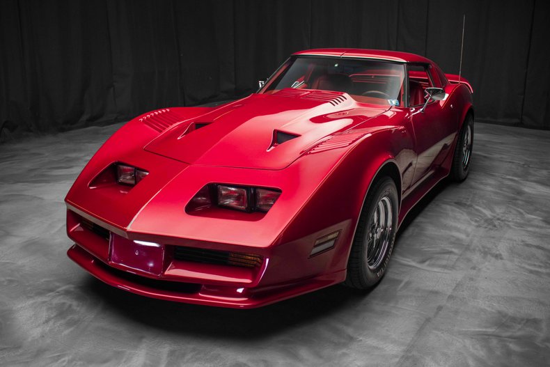 1977 Chevrolet Corvette Coupe 7