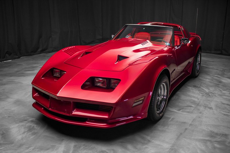 1977 Chevrolet Corvette Coupe 9