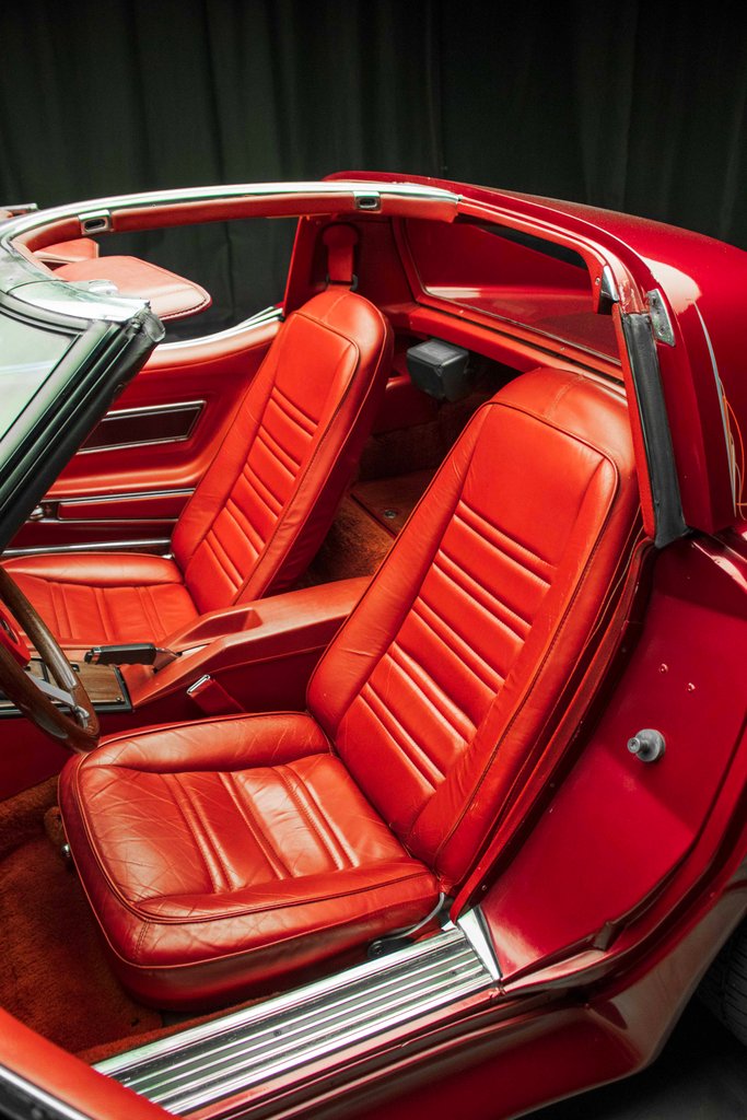 1977 Chevrolet Corvette Coupe 21