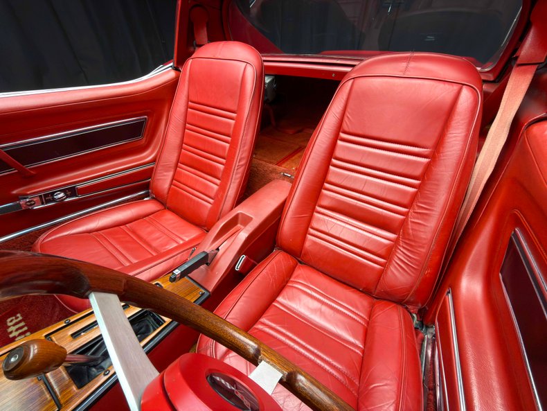 1977 Chevrolet Corvette Coupe 40