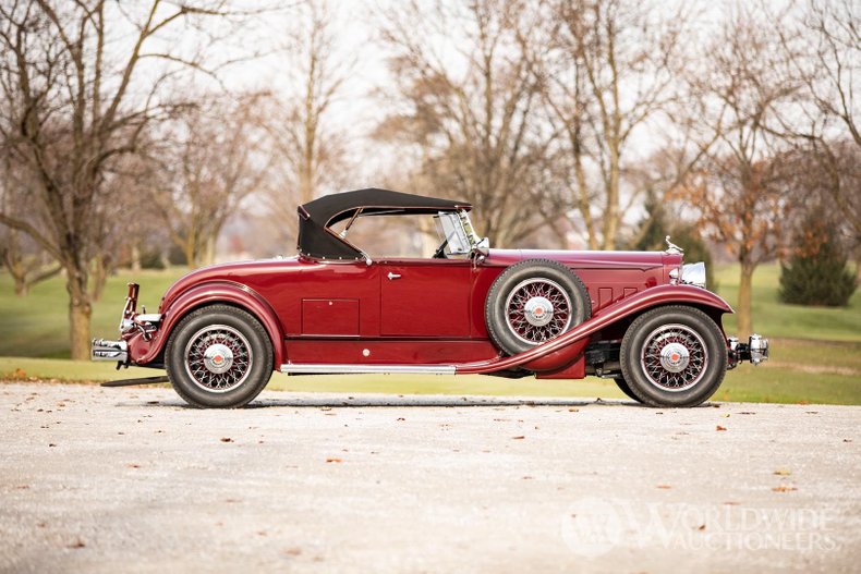 1931 Packard 840 Deluxe Eight 2/4-Passenger Roadster For Sale