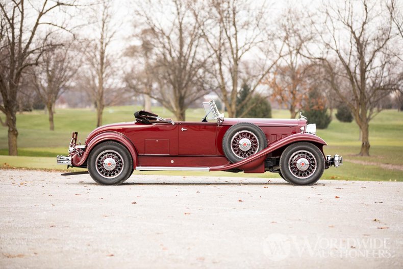 1931 Packard 840 Deluxe Eight 2/4-Passenger Roadster For Sale