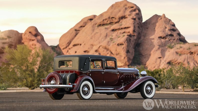 1933 Chrysler Imperial CL Close Coupled Sedan For Sale