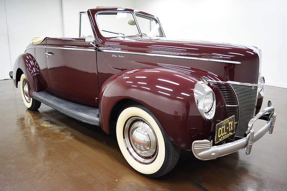  1940 Ford Deluxe |  Liquidadores de autos clásicos en Sherman, TX