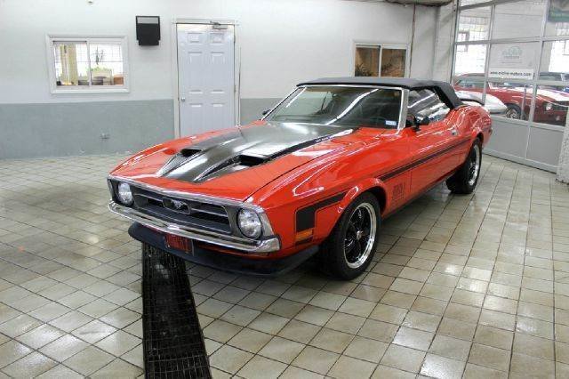1972 ford mustang