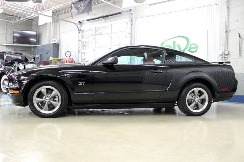 For Sale 2005 Ford Mustang