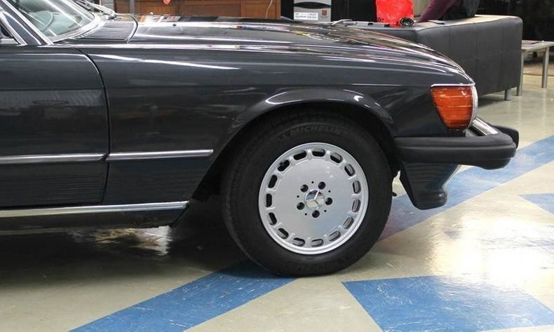 For Sale 1989 Mercedes-Benz 560-Class