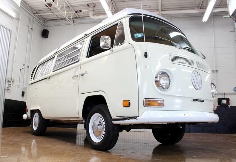 For Sale 1971 Volkswagen Bus