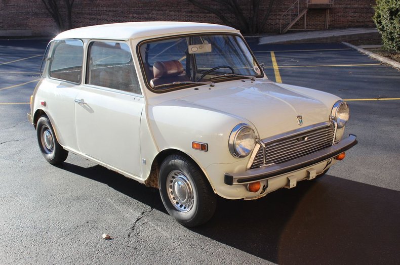 1975 Austin Mini 1000 | Chicago Car Club