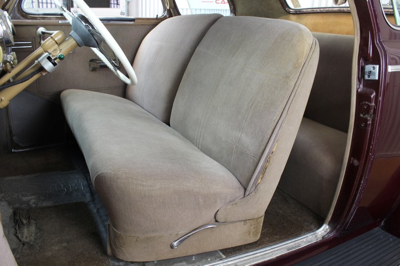 For Sale 1940 Pontiac Silverstreak