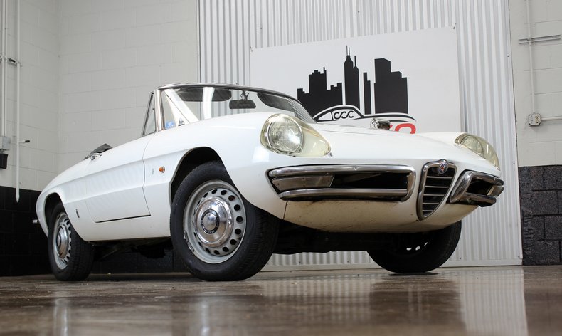 For Sale 1967 Alfa Romeo Duetto