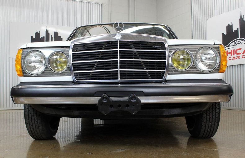 For Sale 1982 Mercedes-Benz 300D Turbo