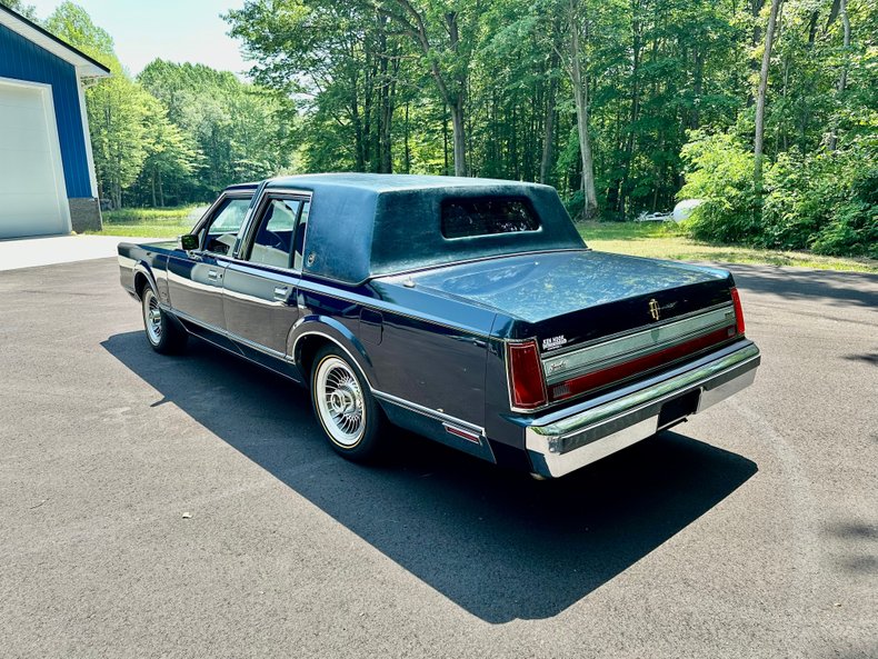 For Sale 1988 Lincoln Town Car