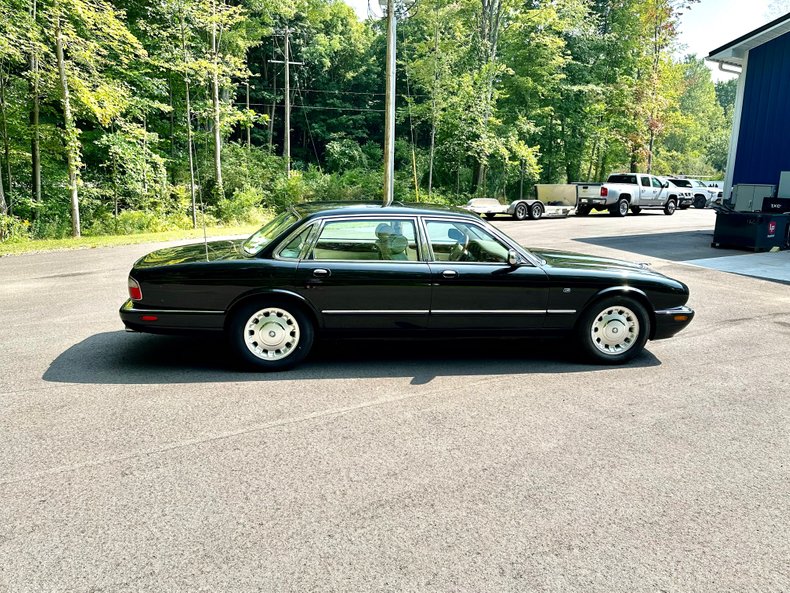 For Sale 2000 Jaguar XJ