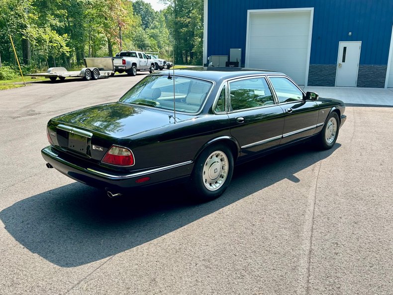 For Sale 2000 Jaguar XJ