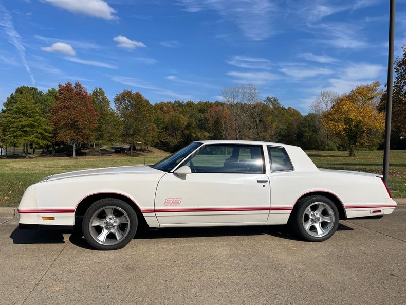 For Sale 1988 Chevrolet Monte Carlo