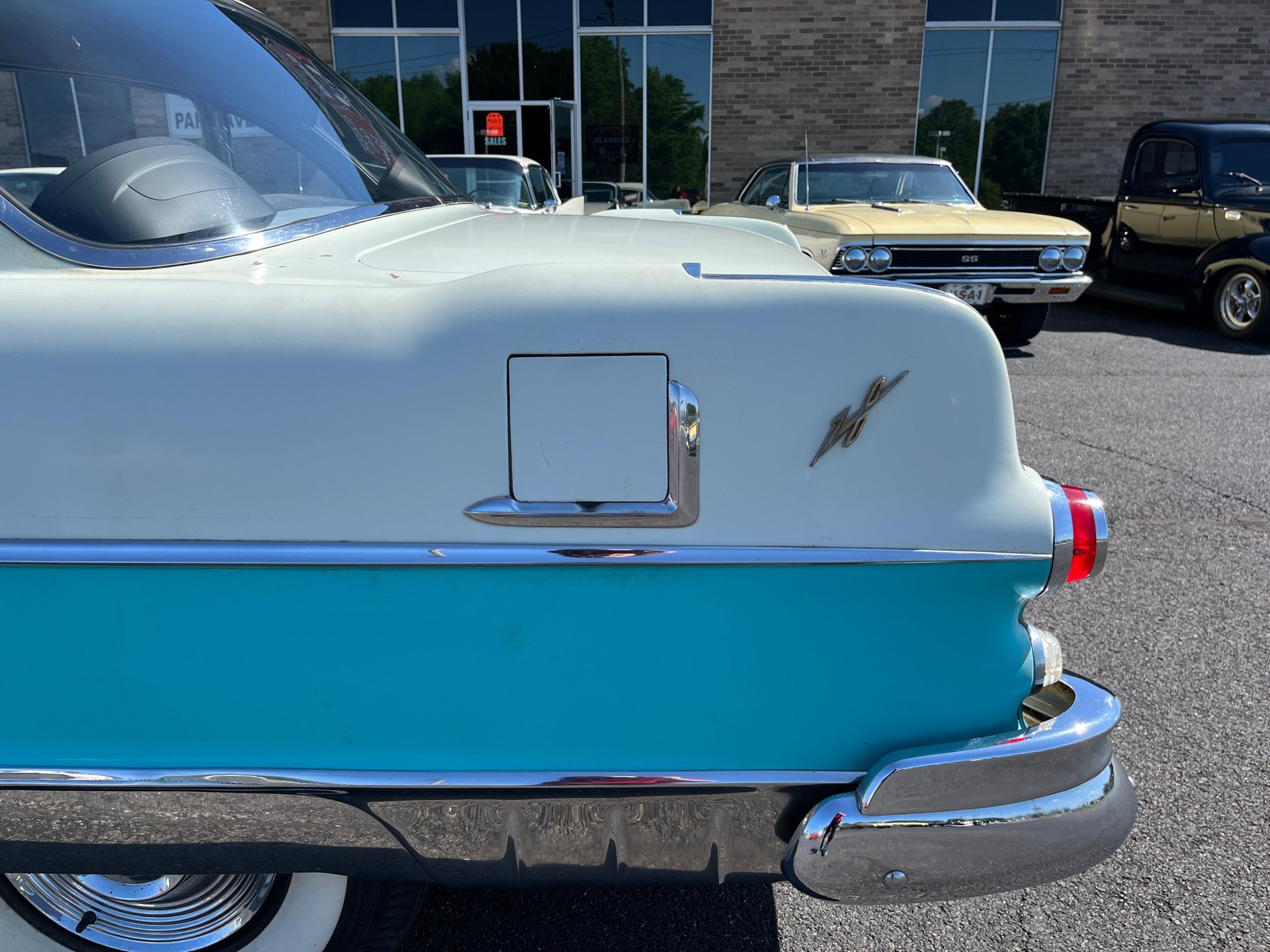 For Sale 1955 Pontiac Chieftain