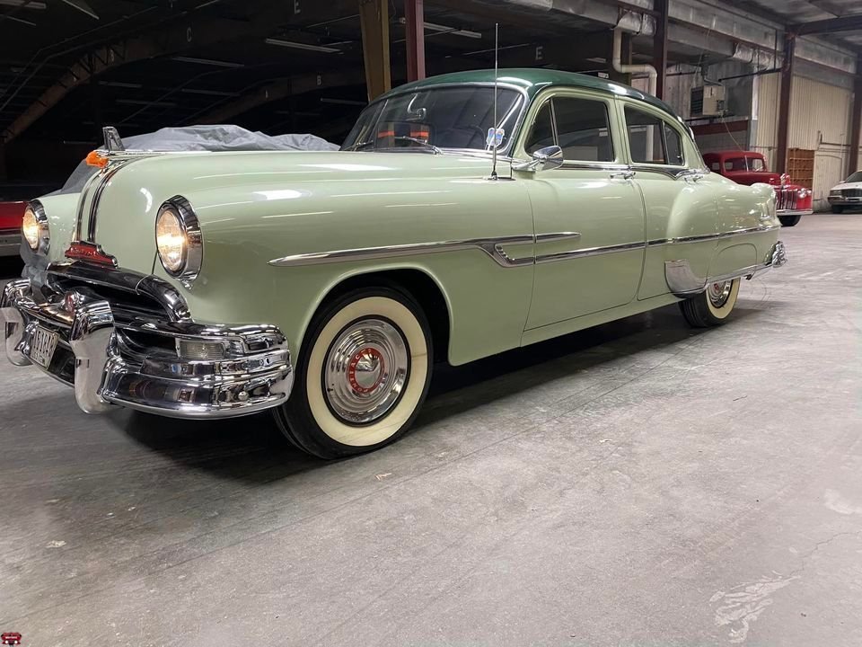 1953 pontiac chieftain