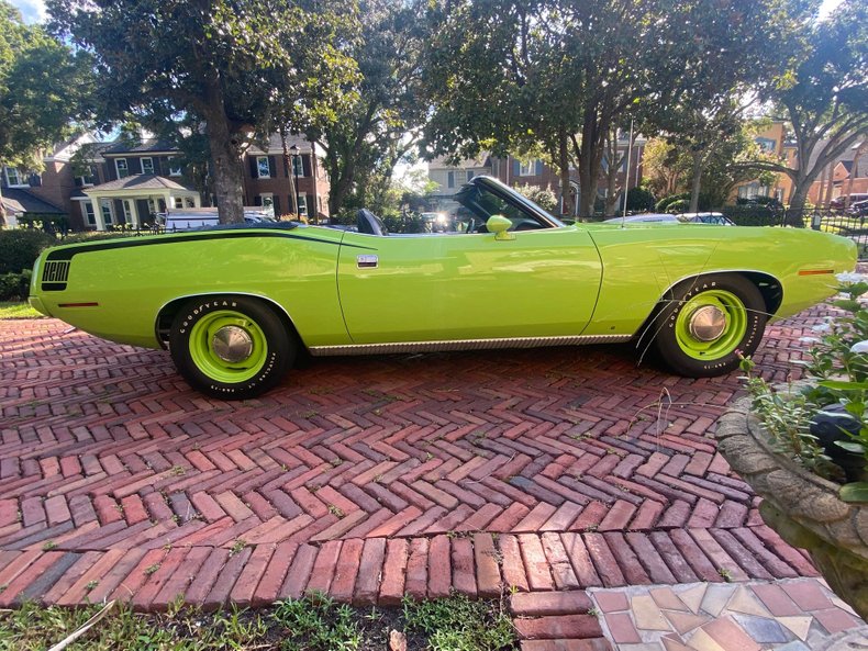 1970 Plymouth 'Cuda 38