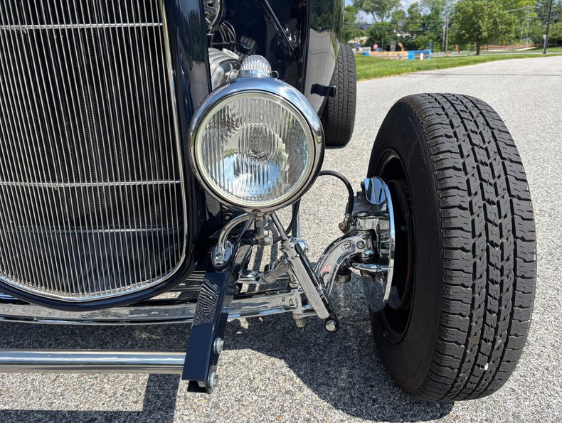 1932 Ford Hi-Boy 36