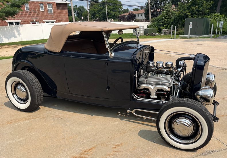 1932 Ford Hi-Boy 52