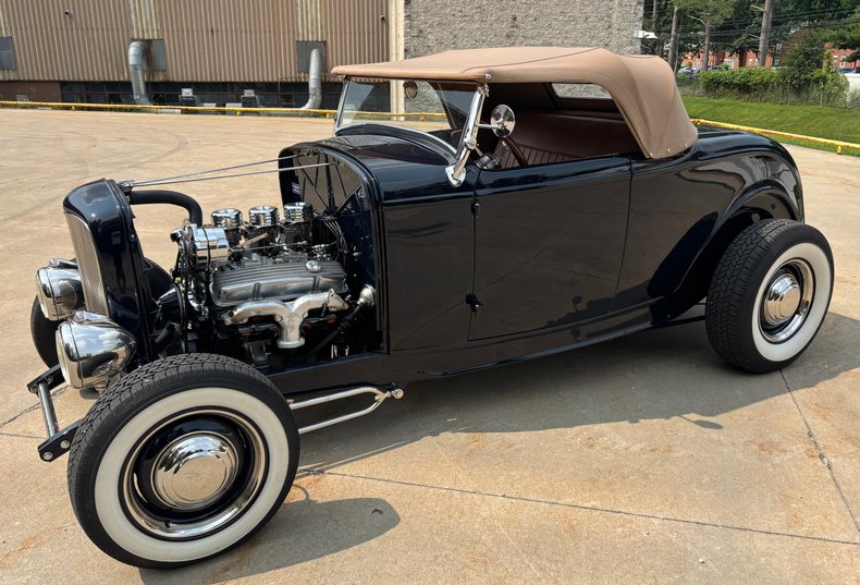 1932 Ford Hi-Boy 70