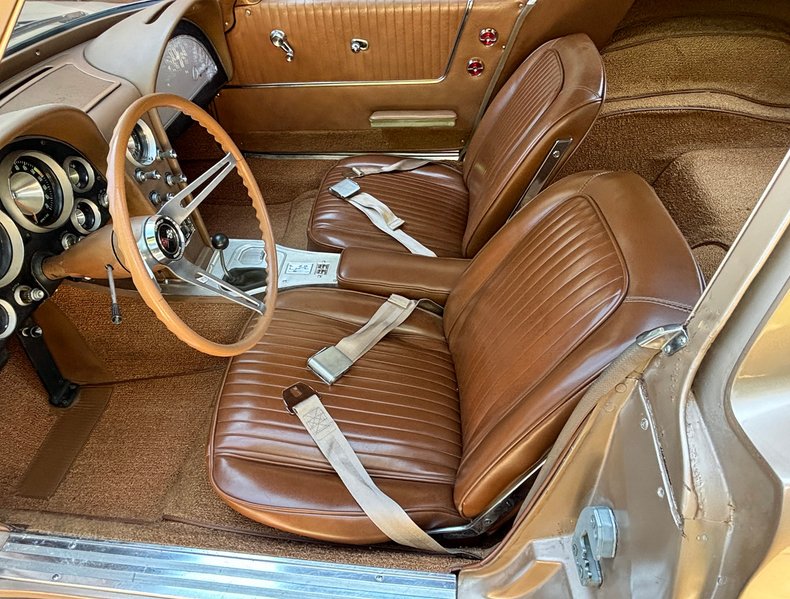 1963 Chevrolet Corvette 21