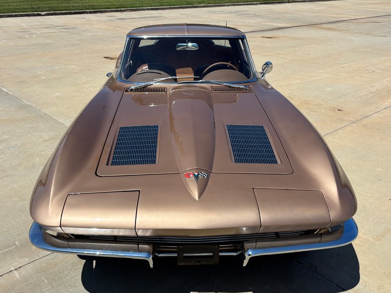 1963 Chevrolet Corvette 36