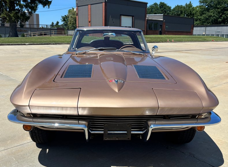 1963 Chevrolet Corvette 47
