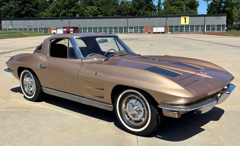 1963 Chevrolet Corvette 53