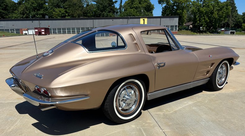 1963 Chevrolet Corvette 83